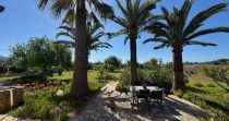 ¡Descubre esta encantadora finca rústica en venta en Son Servera!
