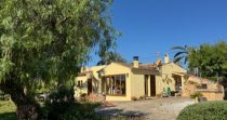 ¡Descubre esta encantadora finca rústica en venta en Son Servera!